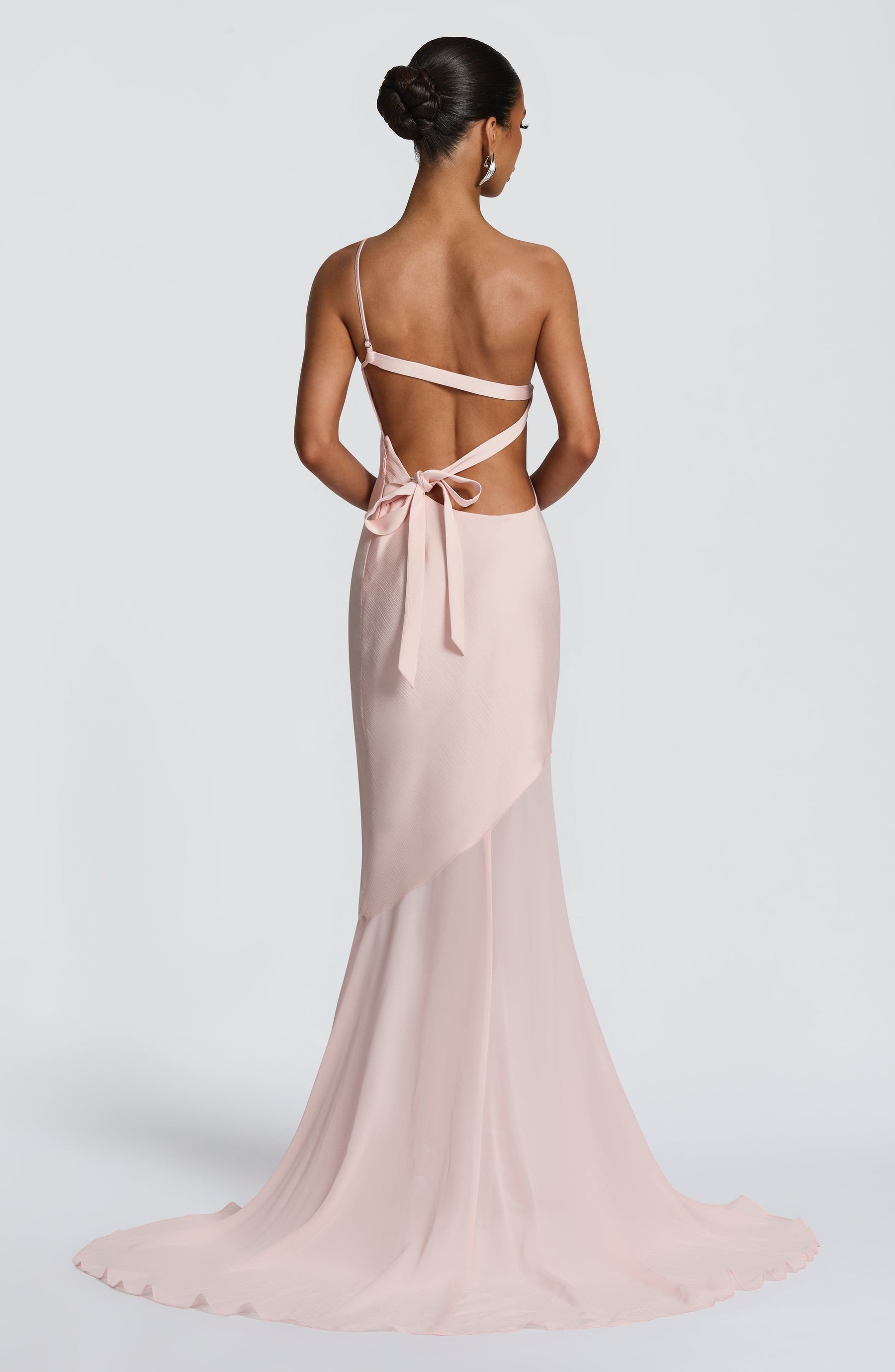 Fable Gown - Blush Ryvelle