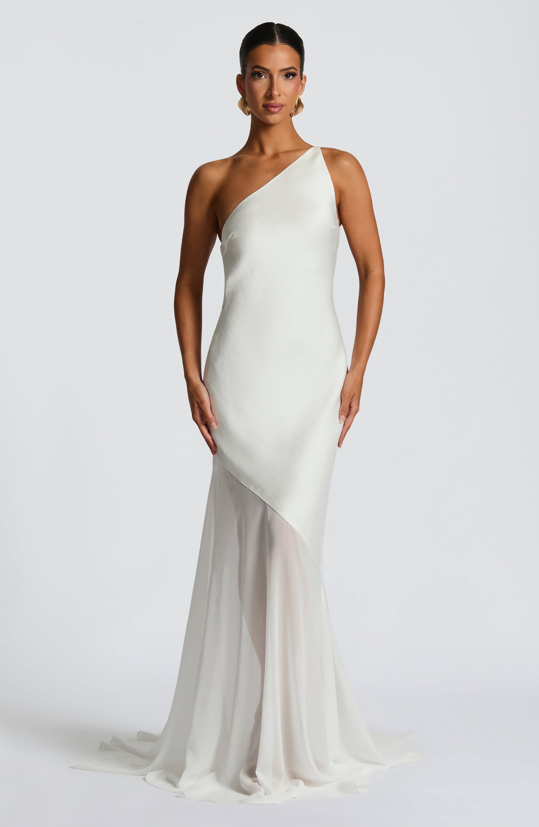 Fable Gown - Ivory Ryvelle