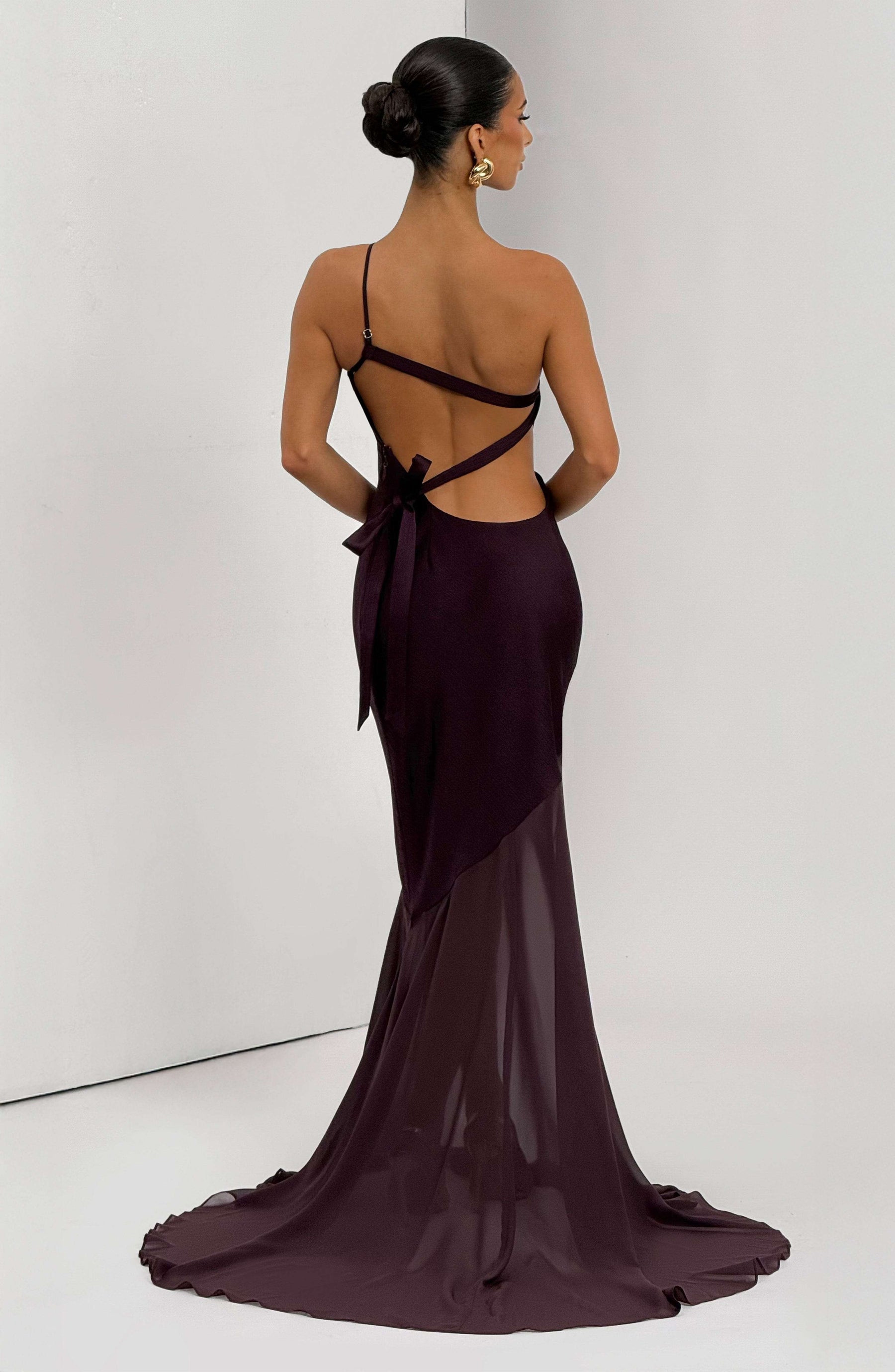 Fable Gown - Plum Ryvelle