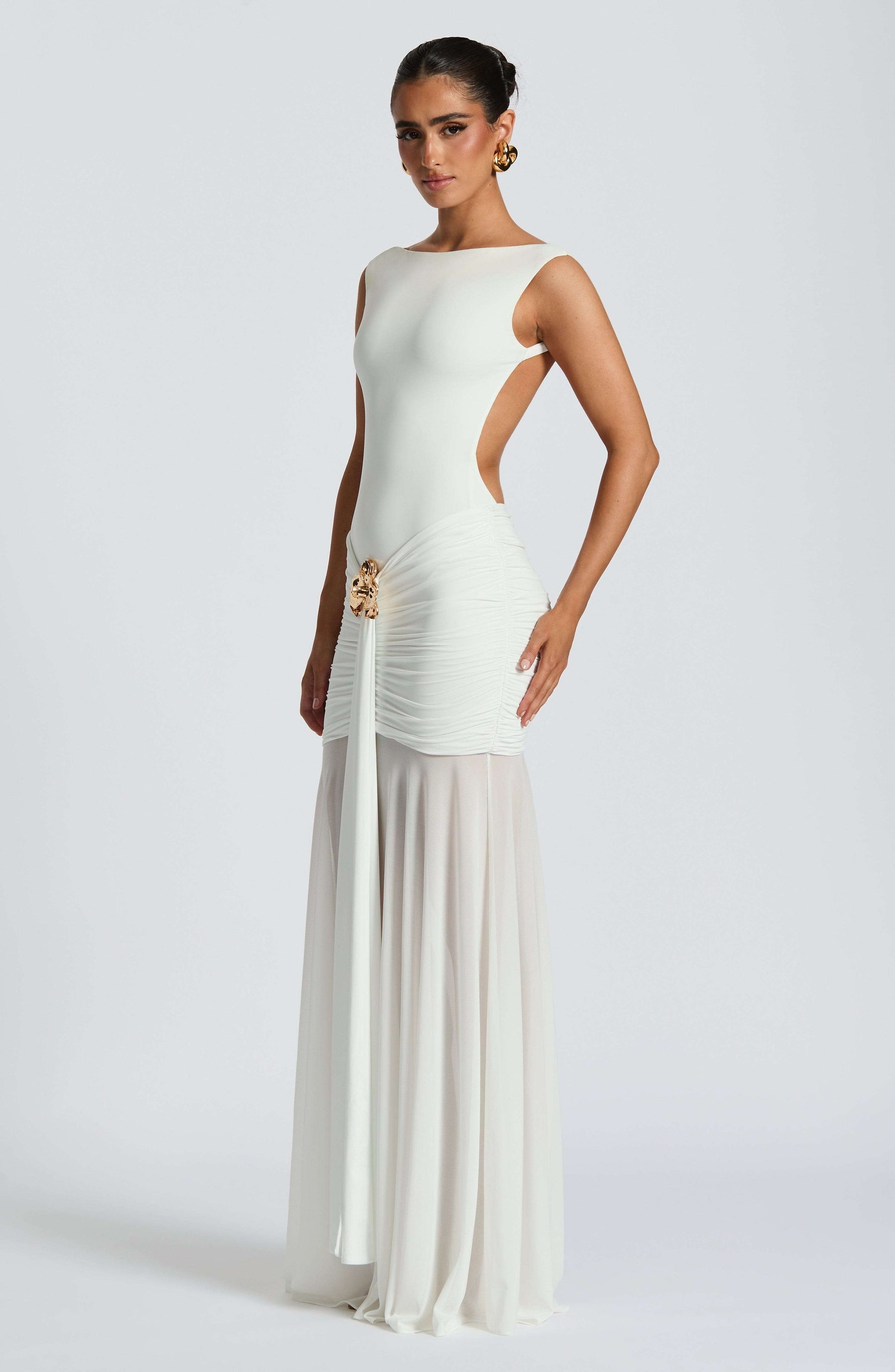 Fae Maxi Skirt - White Ryvelle