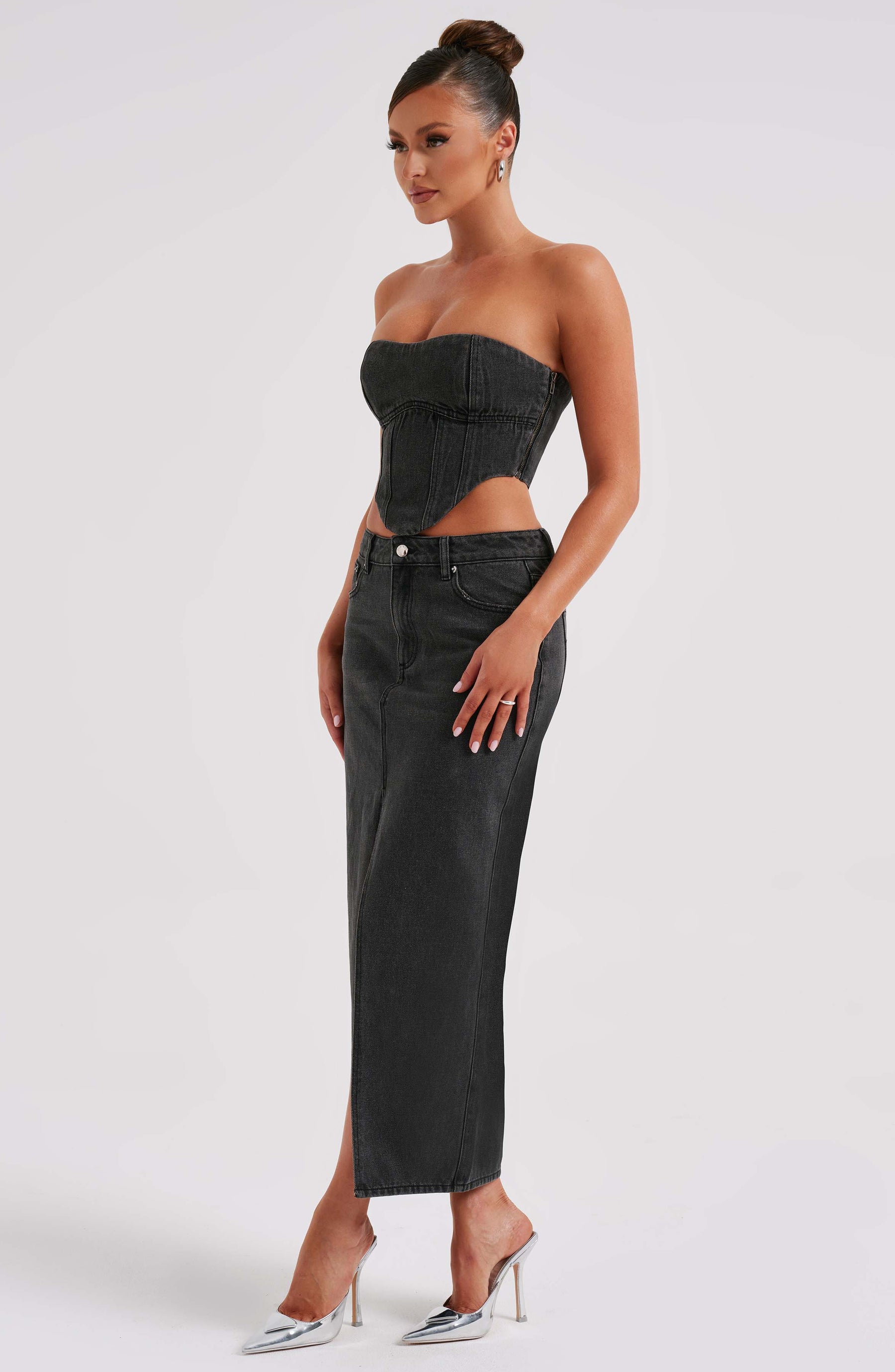 Flor Maxi Skirt - Black Ryvelle