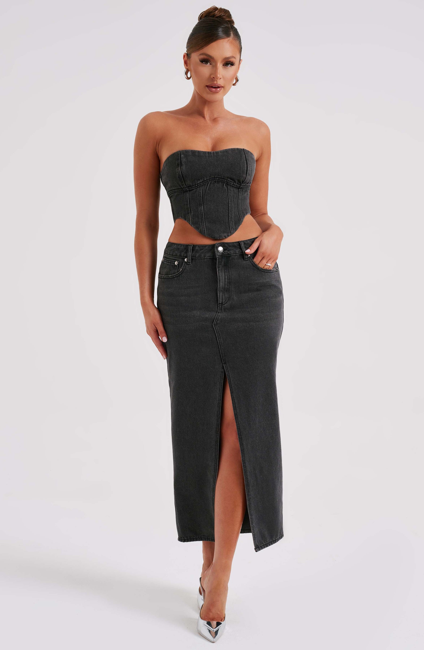Flor Maxi Skirt - Black Ryvelle