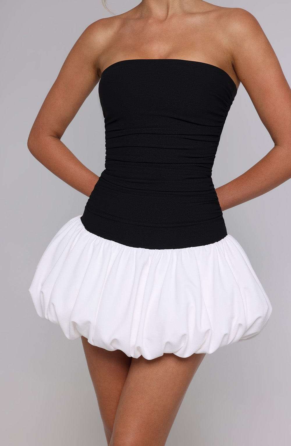 Gemma Mini Dress - Black/White Ryvelle
