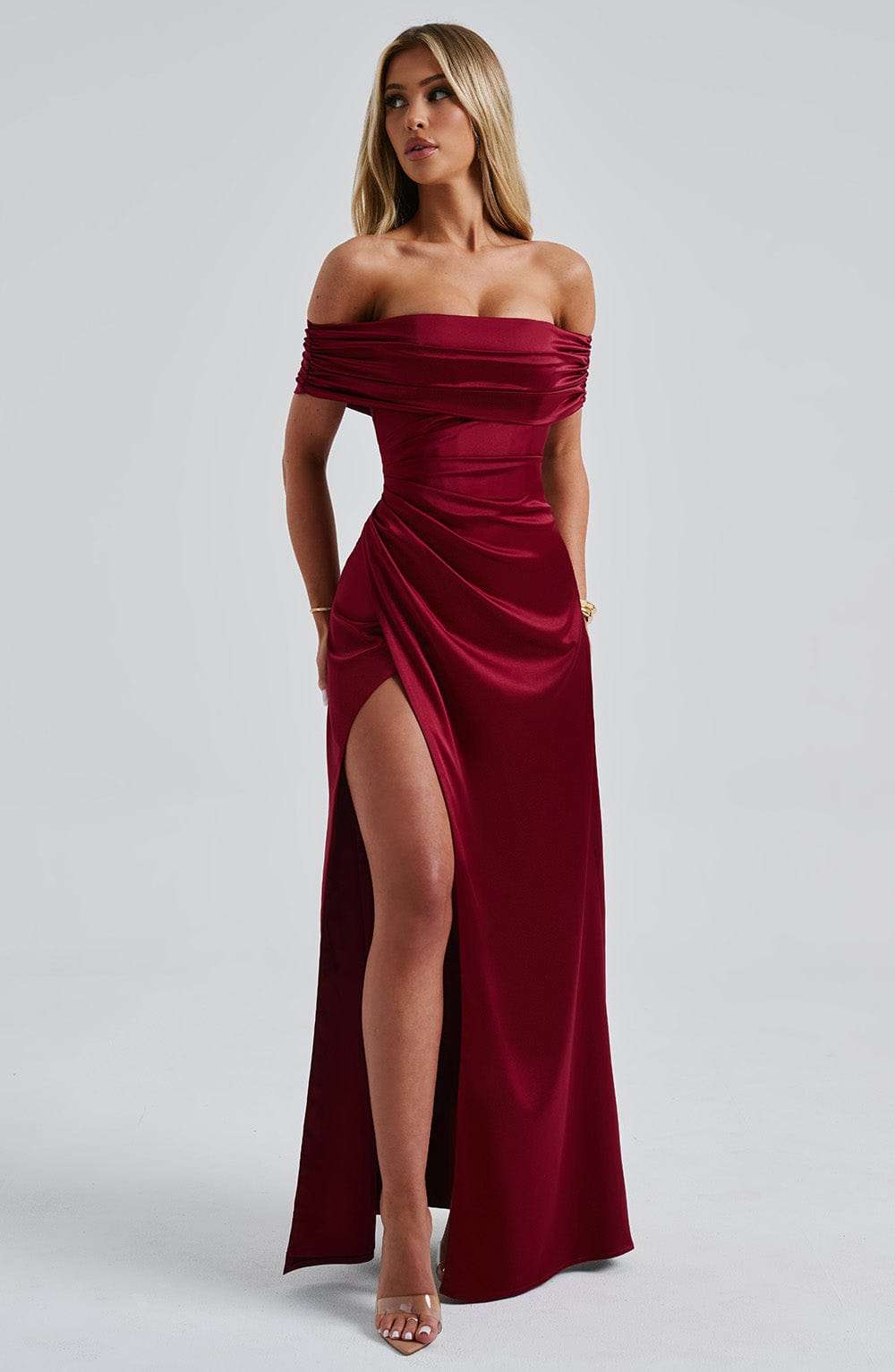 Gwendolyn Maxi Dress - Burgundy Ryvelle