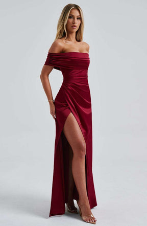 Gwendolyn Maxi Dress - Burgundy Ryvelle