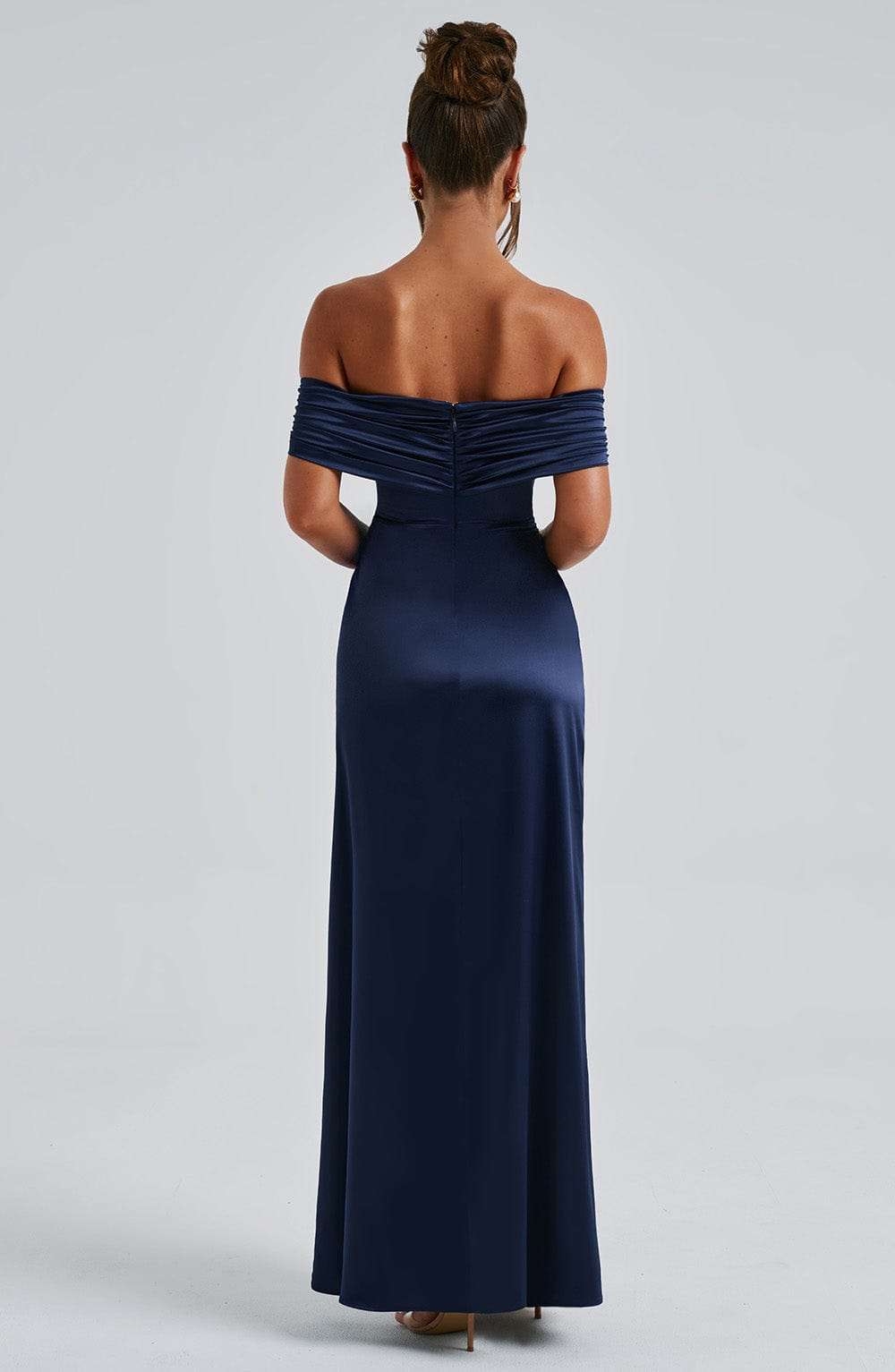 Gwendolyn Maxi Dress - Navy Ryvelle