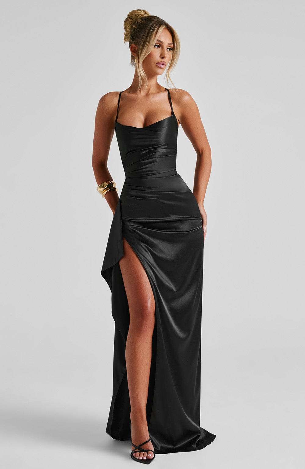 Helen Maxi Dress - Black Ryvelle
