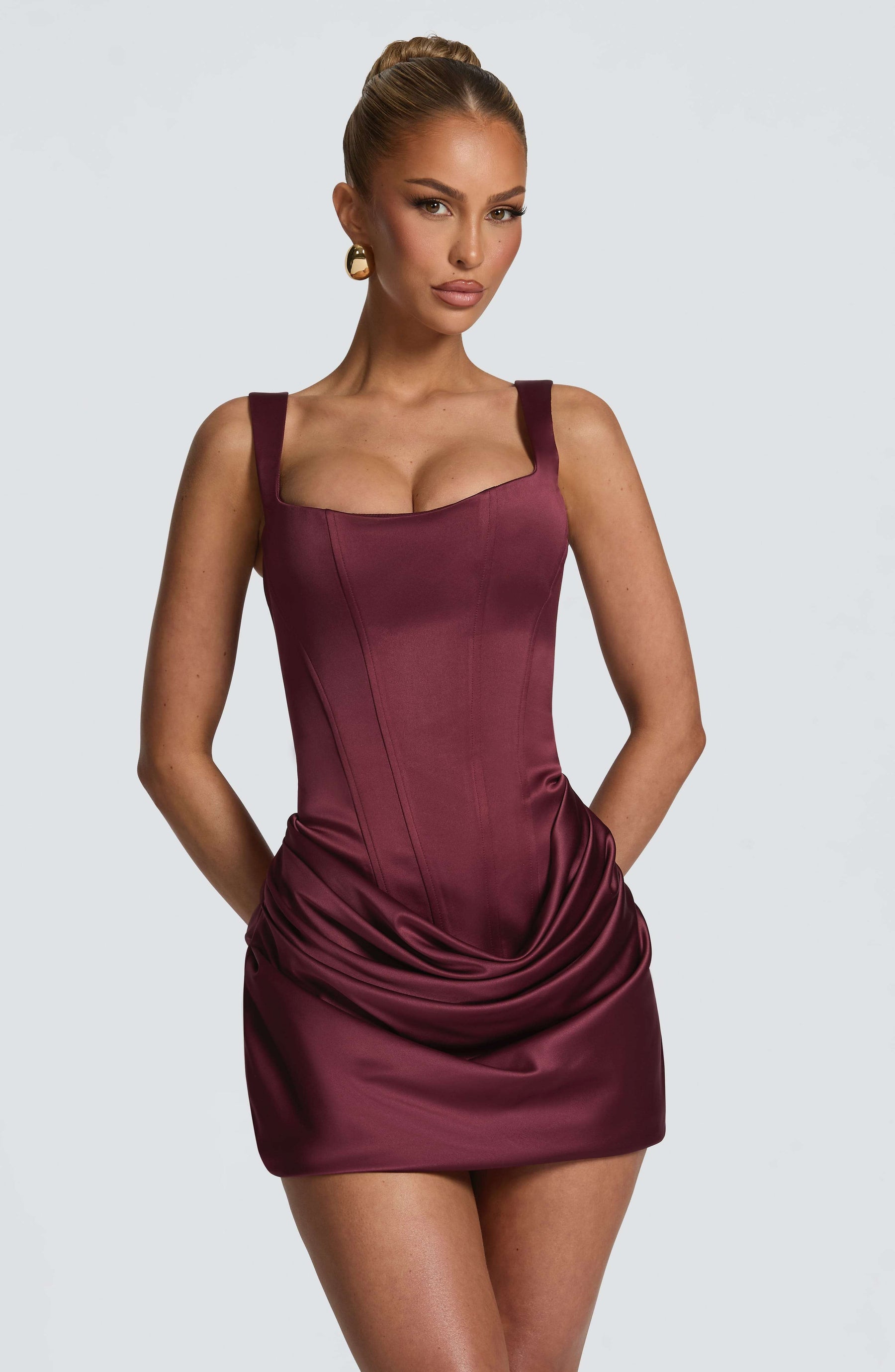 Imogen Mini Dress - Cherry Lacquer Ryvelle