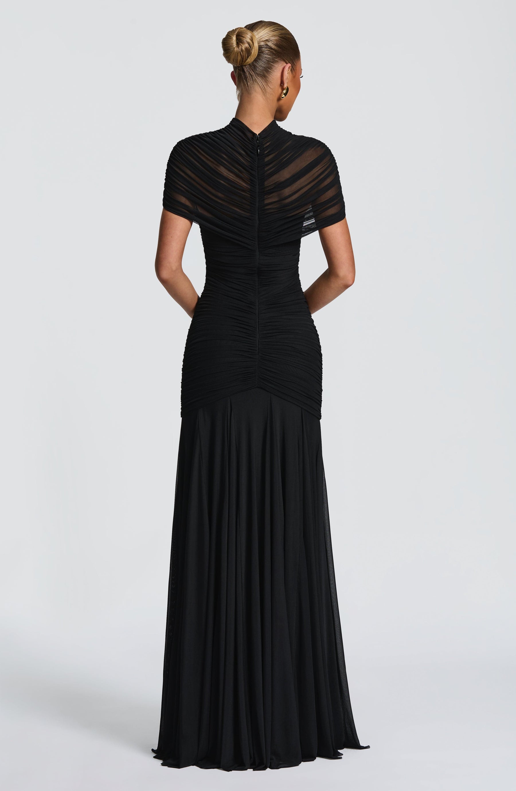 Jaya Maxi Dress - Black Ryvelle
