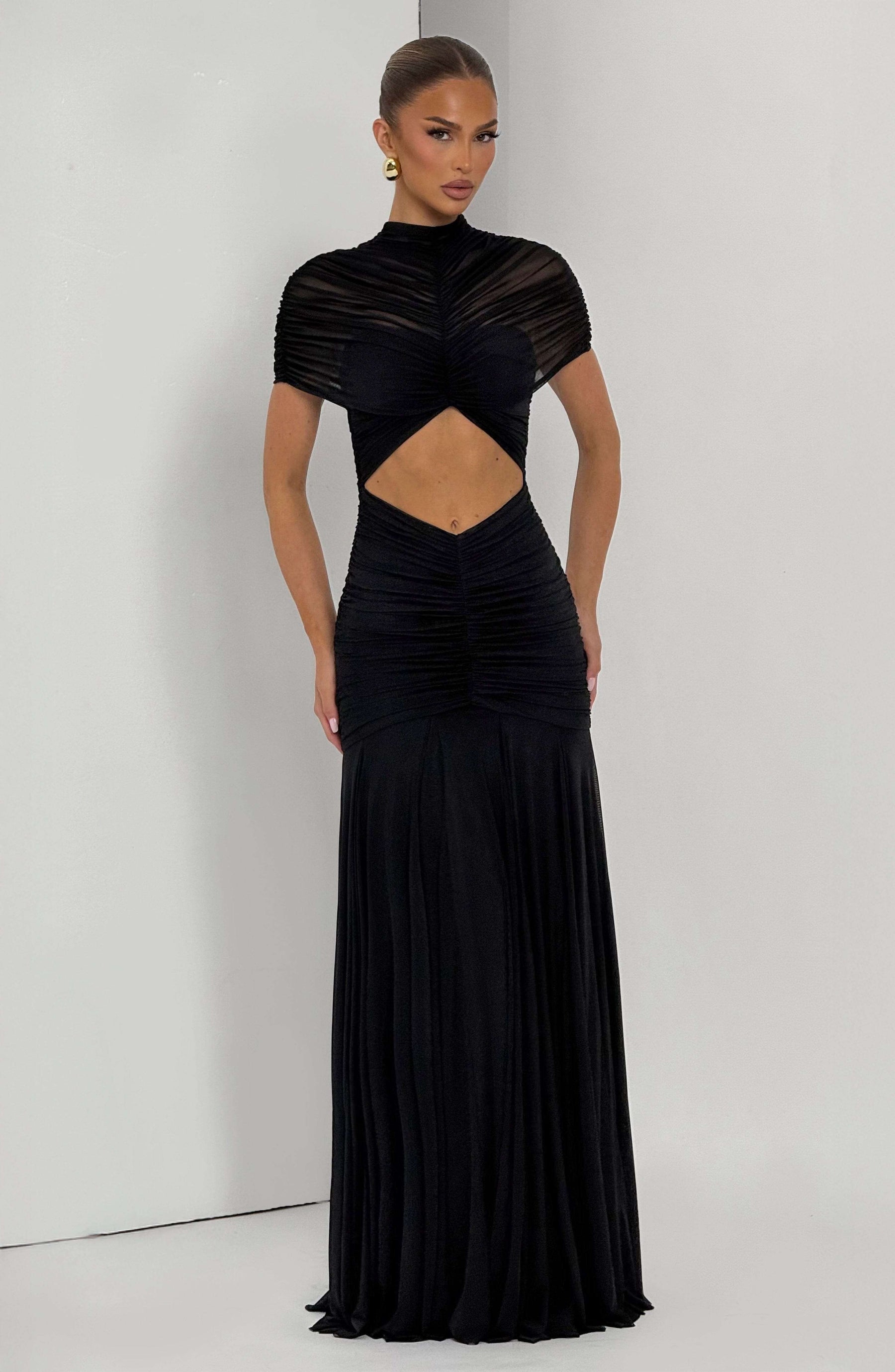 Jaya Maxi Dress - Black Ryvelle