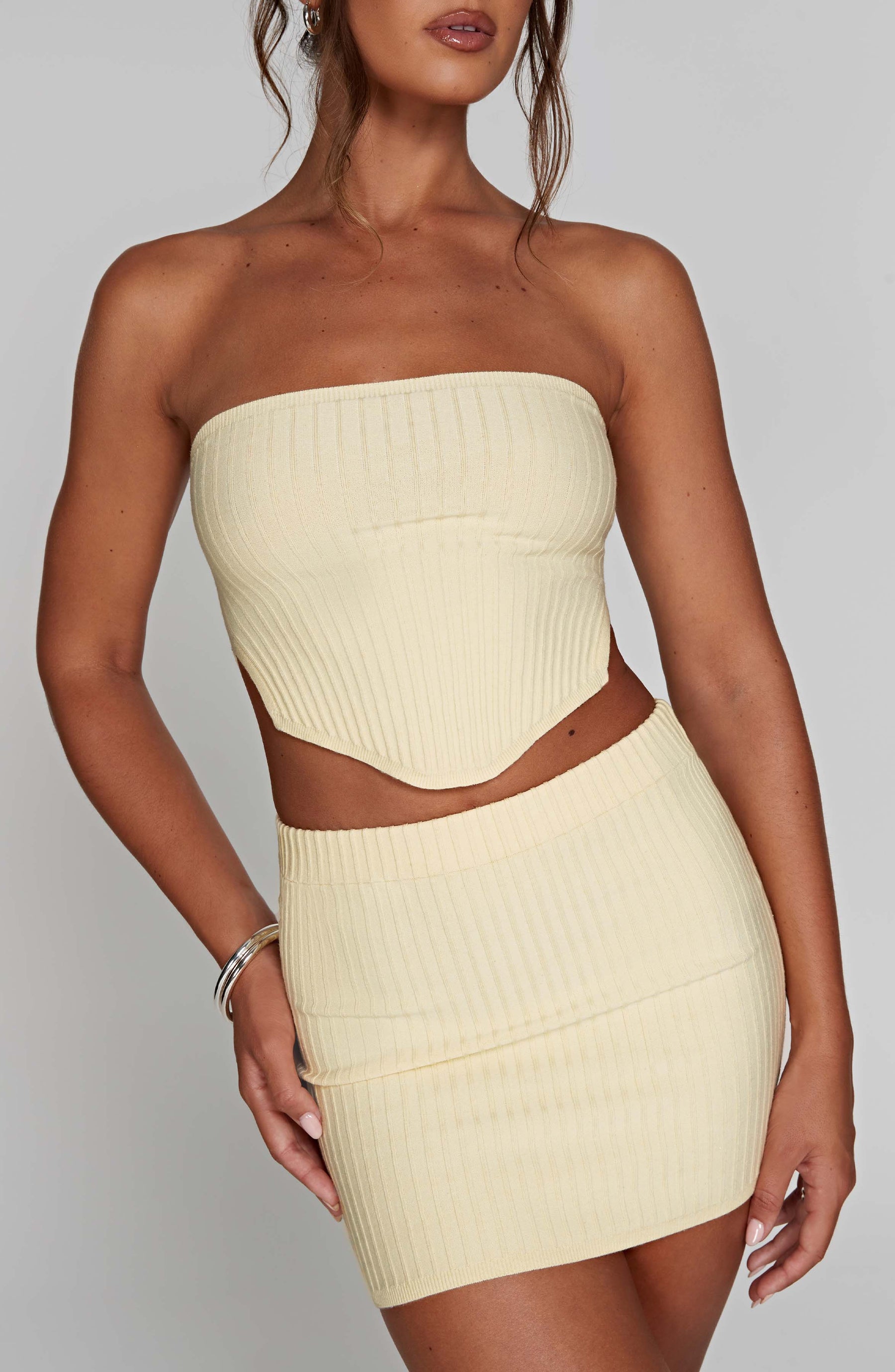 Jaz Mini Skirt - Lemon Ryvelle