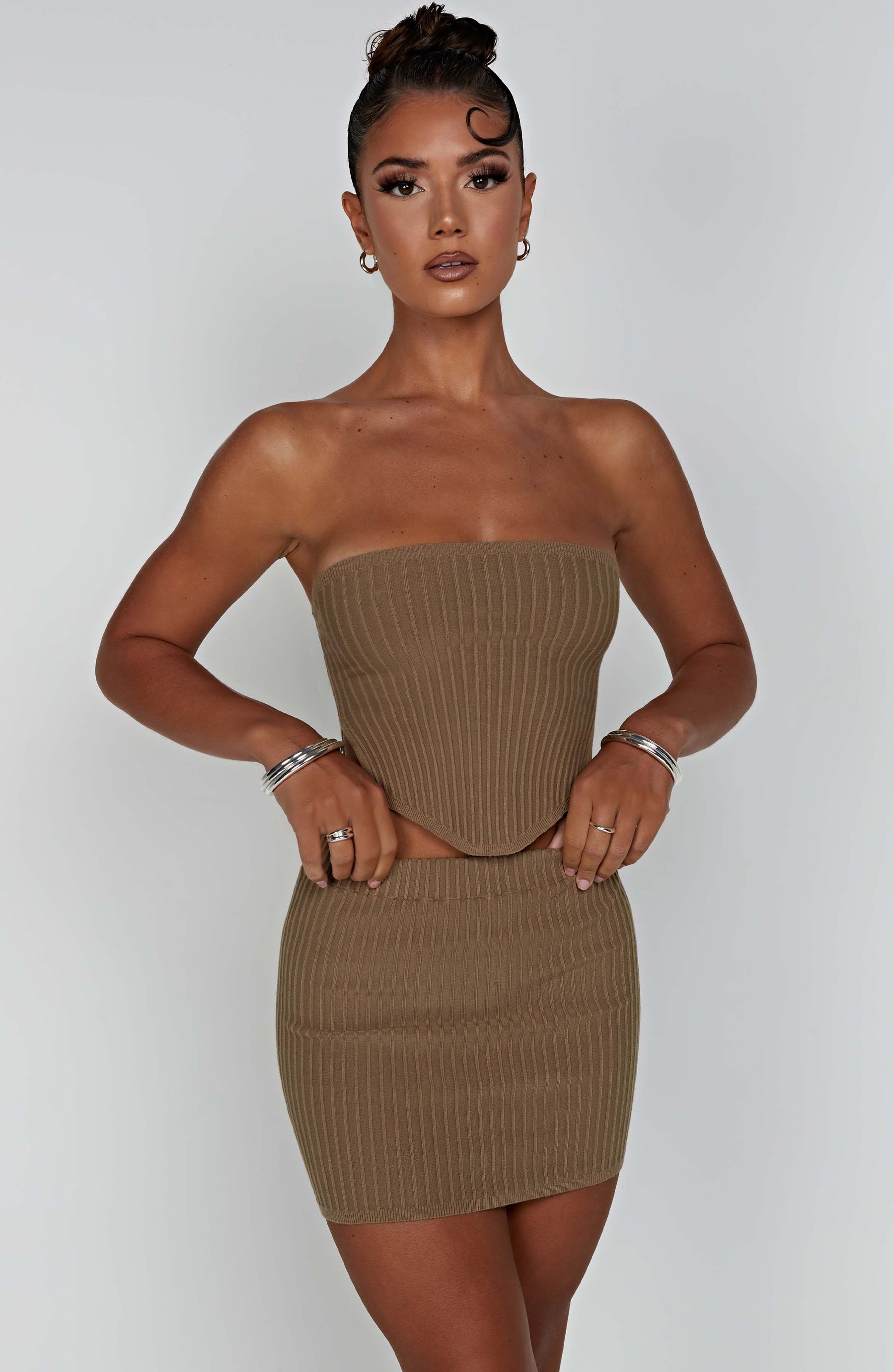 Jaz Mini Skirt - Mocha Ryvelle
