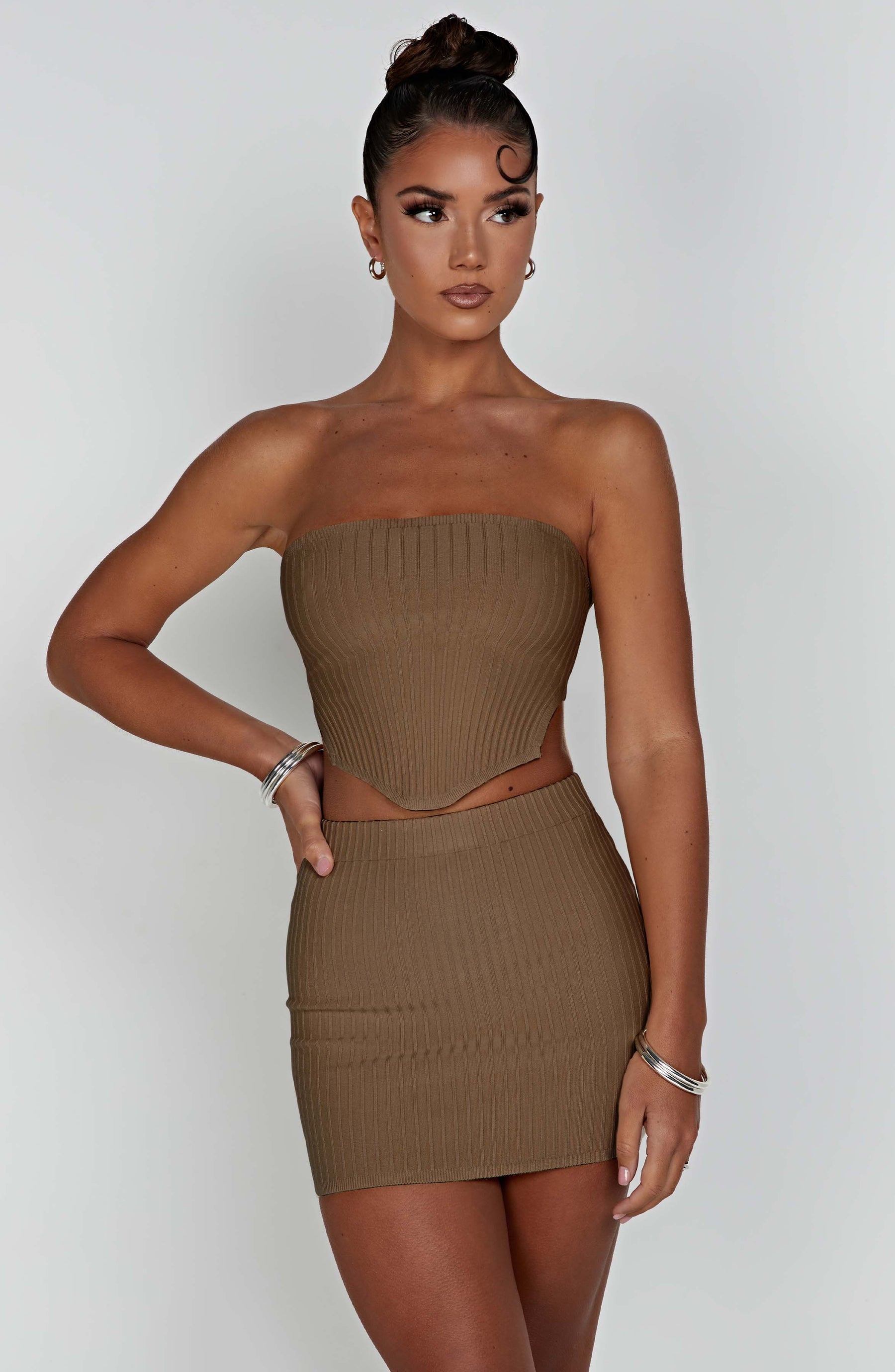 Jaz Mini Skirt - Mocha Ryvelle