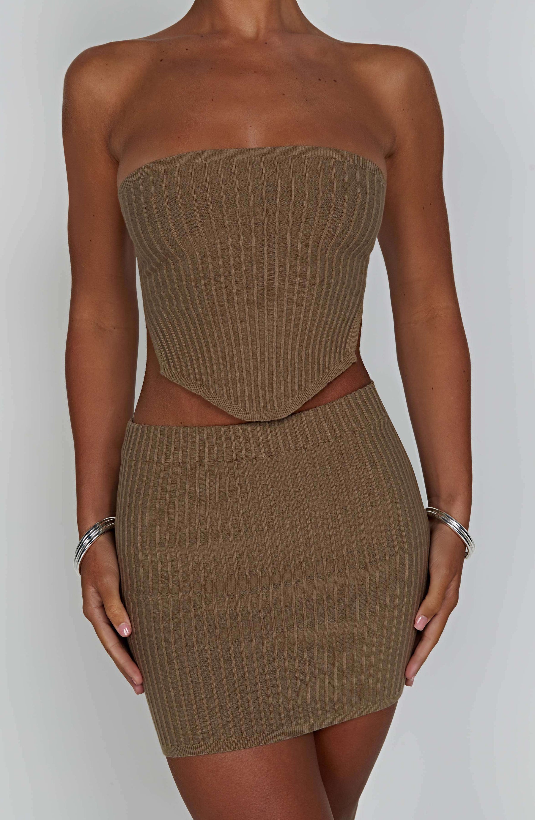 Jaz Mini Skirt - Mocha Ryvelle