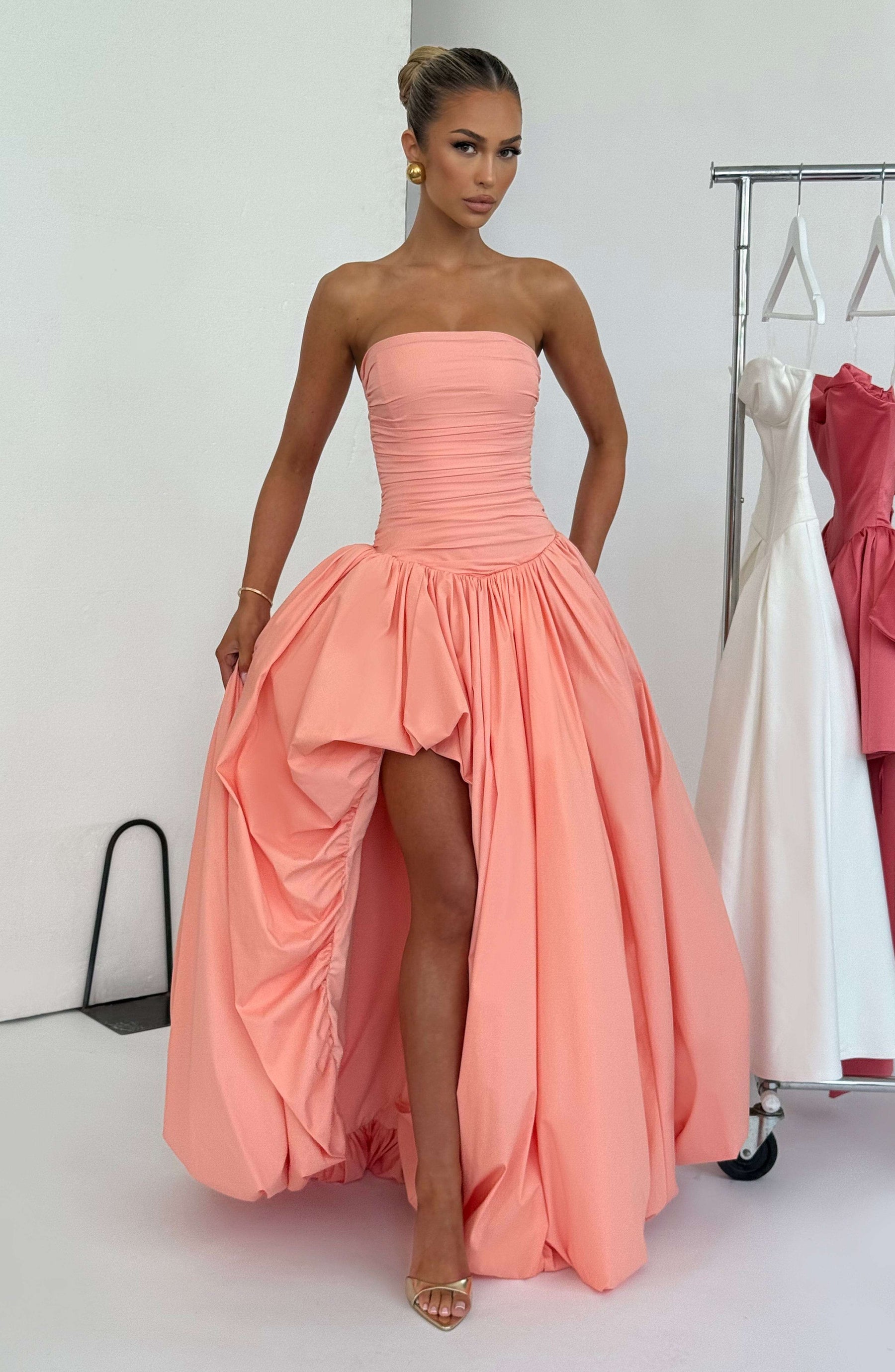 Jillian Maxi Dress - Peach Ryvelle