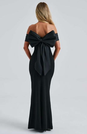Joanna Maxi Dress - Black Ryvelle