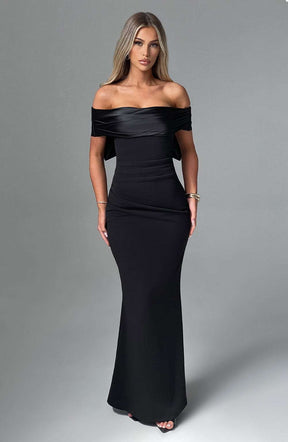Joanna Maxi Dress - Black Ryvelle