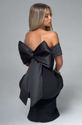 Joanna Maxi Dress - Black Ryvelle