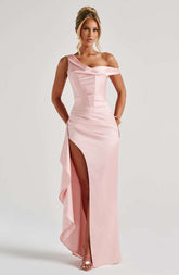Juliene Maxi Dress - Blush Ryvelle