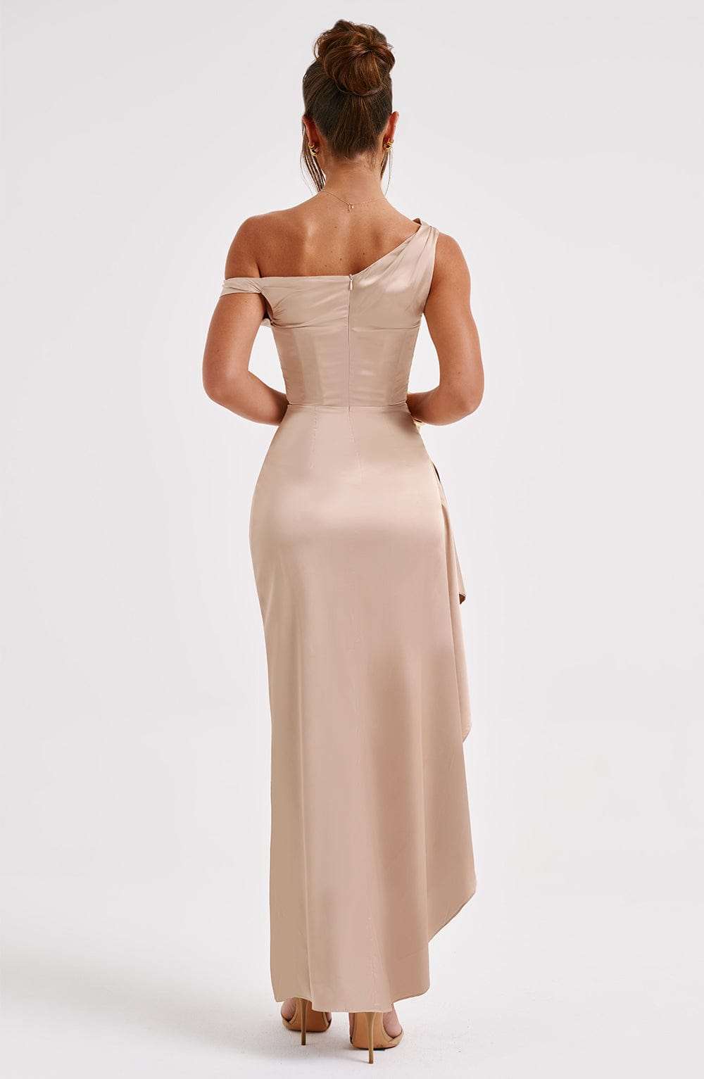 Juliene Maxi Dress - Champagne Ryvelle