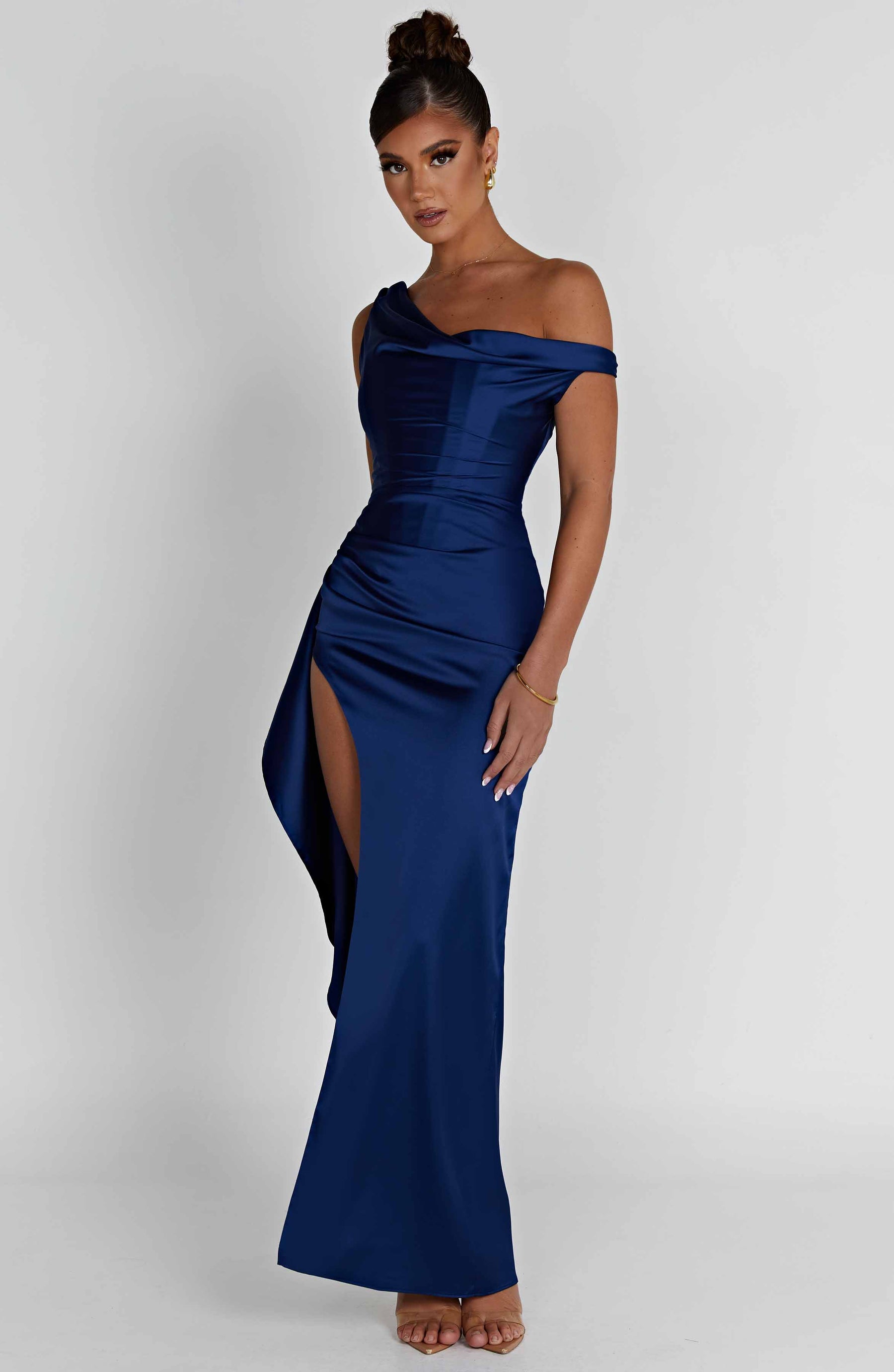Juliene Maxi Dress - Navy Ryvelle