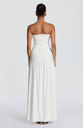 Junia Maxi Dress - White Ryvelle