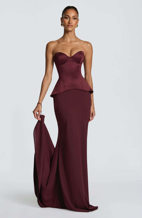 Kaia Maxi Skirt - Cherry Lacquer Ryvelle