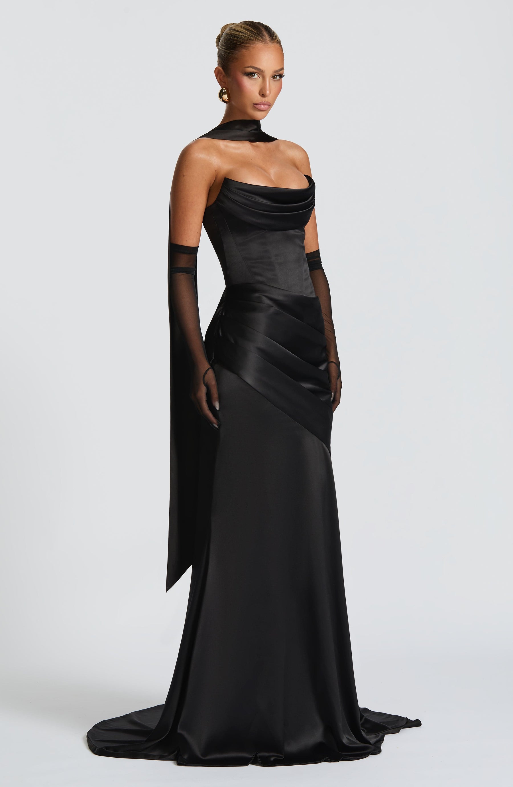 Kensington Maxi Dress - Black Ryvelle