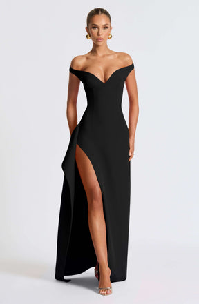 Khalesia Maxi Dress - Black Ryvelle
