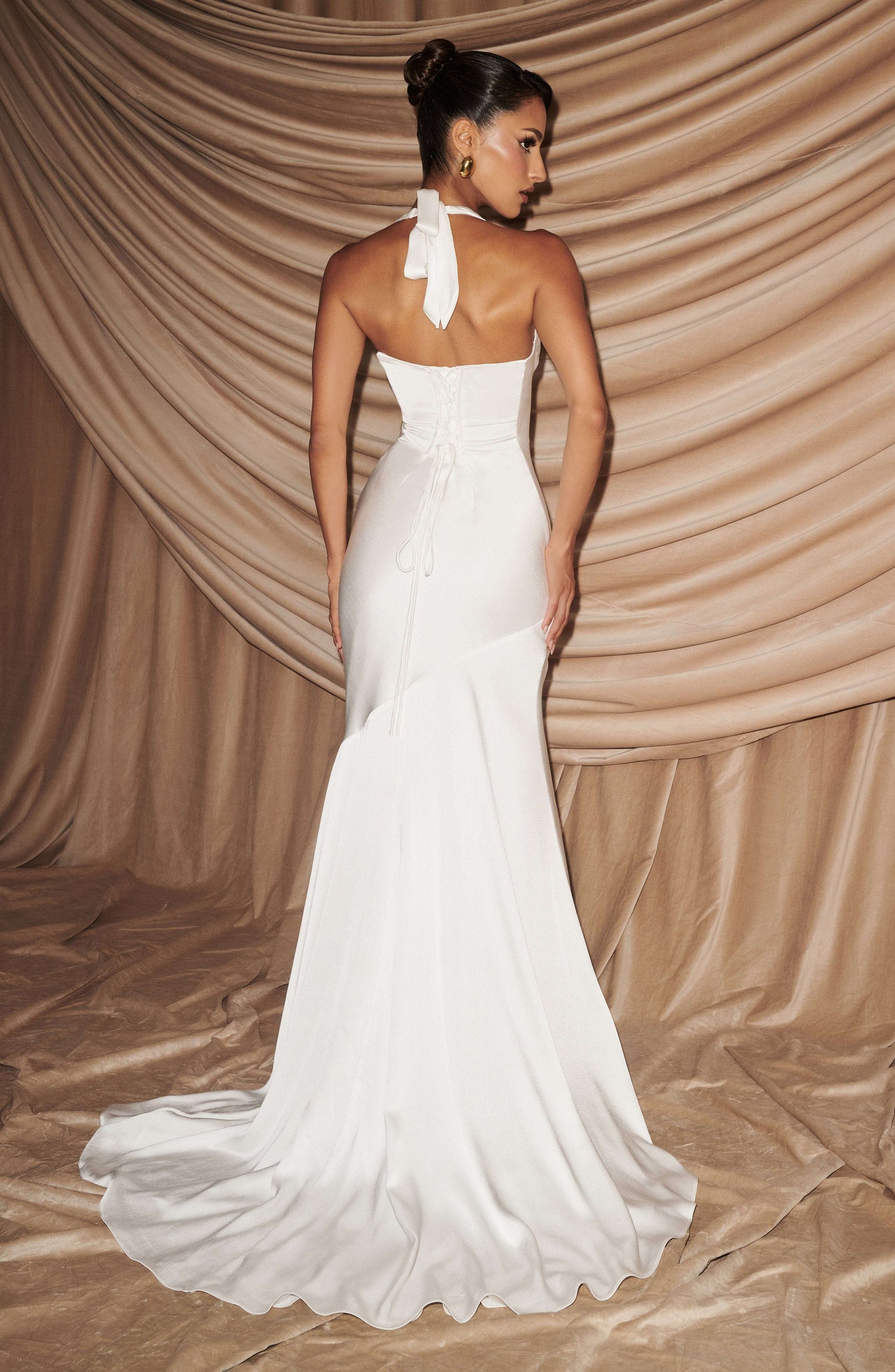 Kirsten Gown - Ivory Ryvelle