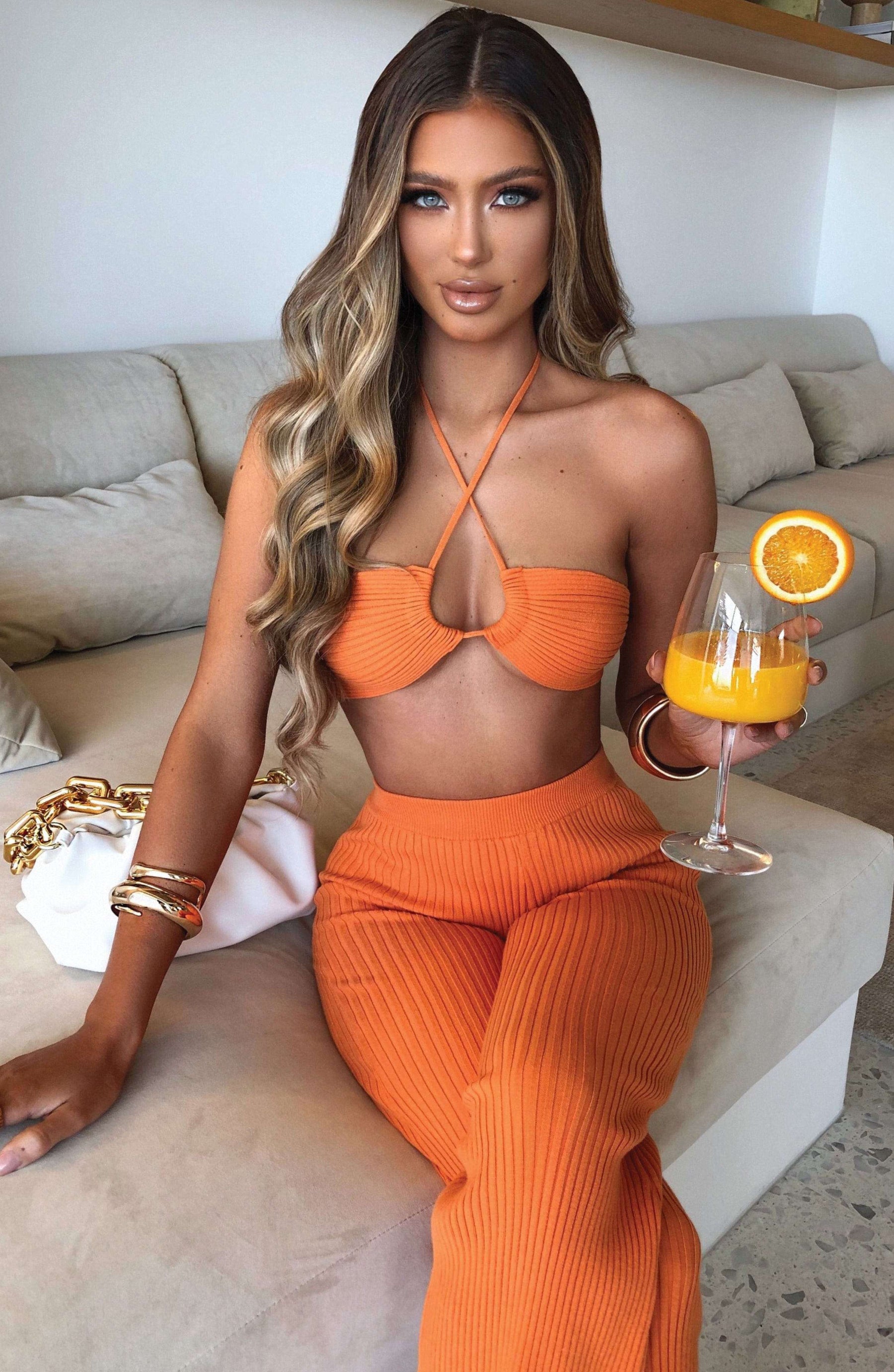 Kyana Pants - Orange Ryvelle