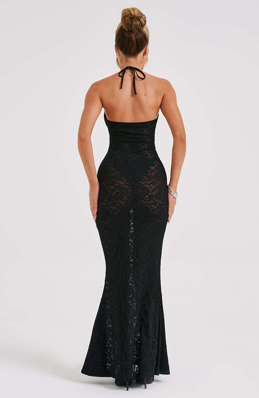 Leilina Maxi Dress - Black Ryvelle