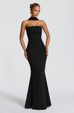 Leura Maxi Dress - Black Ryvelle