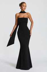 Leura Maxi Dress - Black Ryvelle