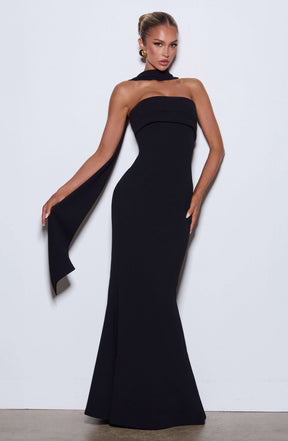 Leura Maxi Dress - Black Ryvelle
