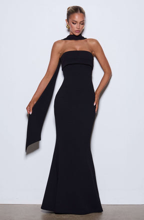 Leura Maxi Dress - Black Ryvelle