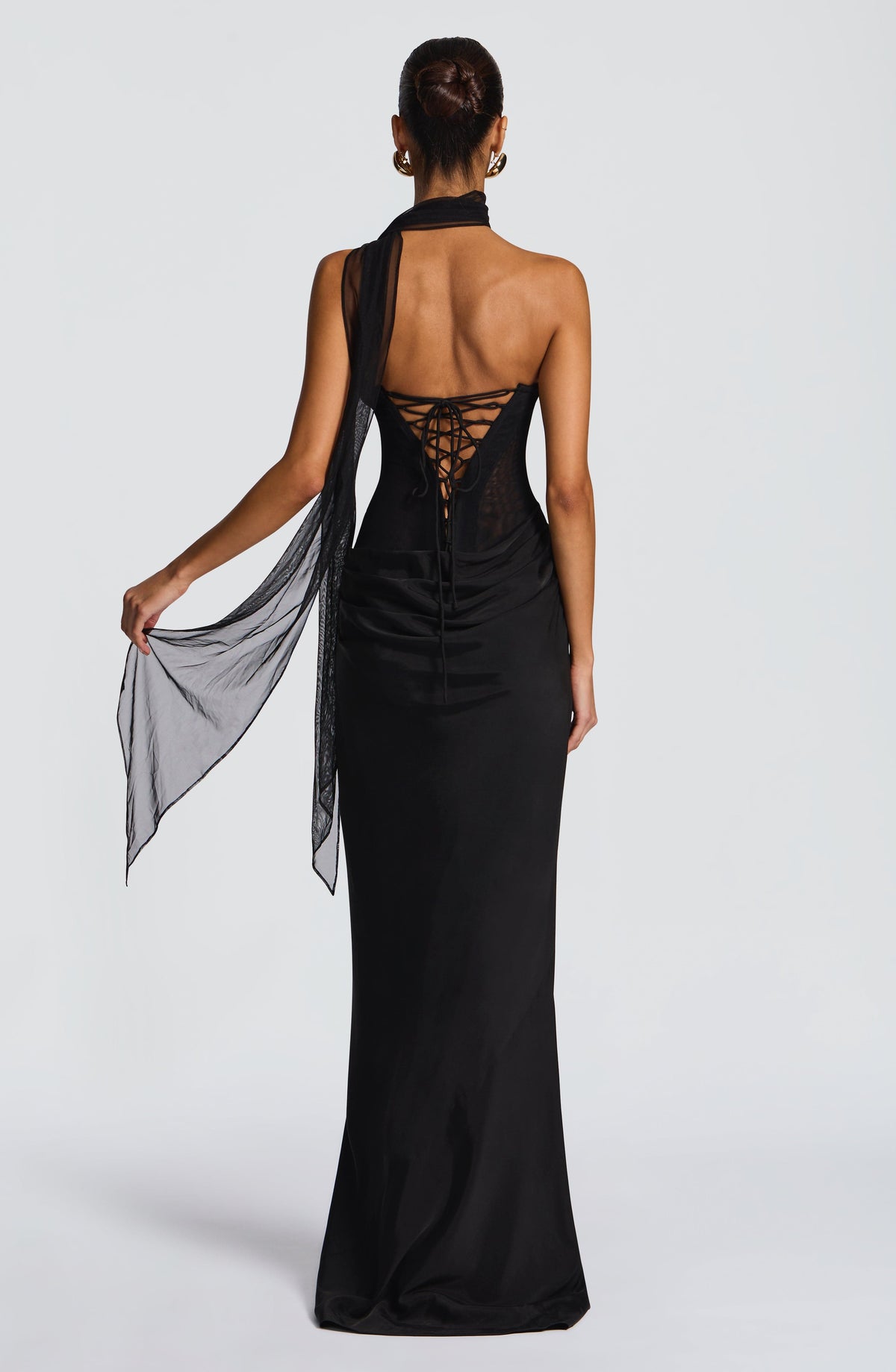 Liora Maxi Dress - Black Ryvelle