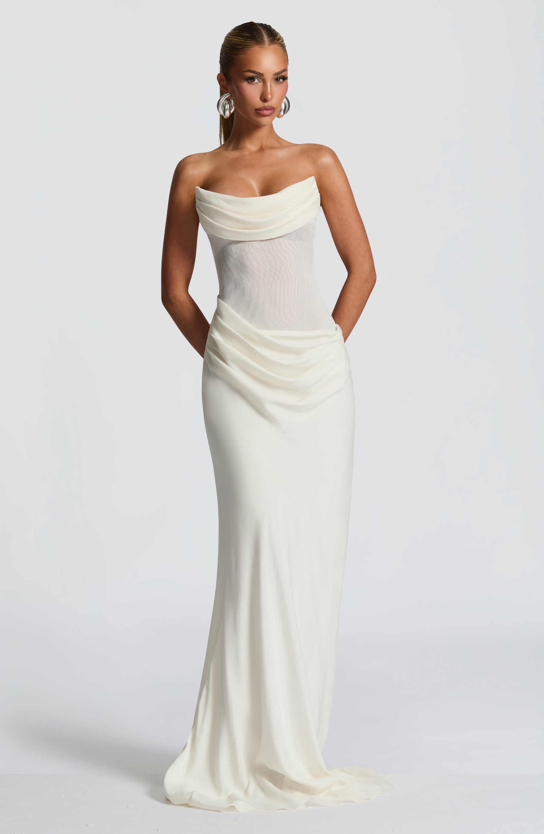 Liora Maxi Dress - Ivory Ryvelle