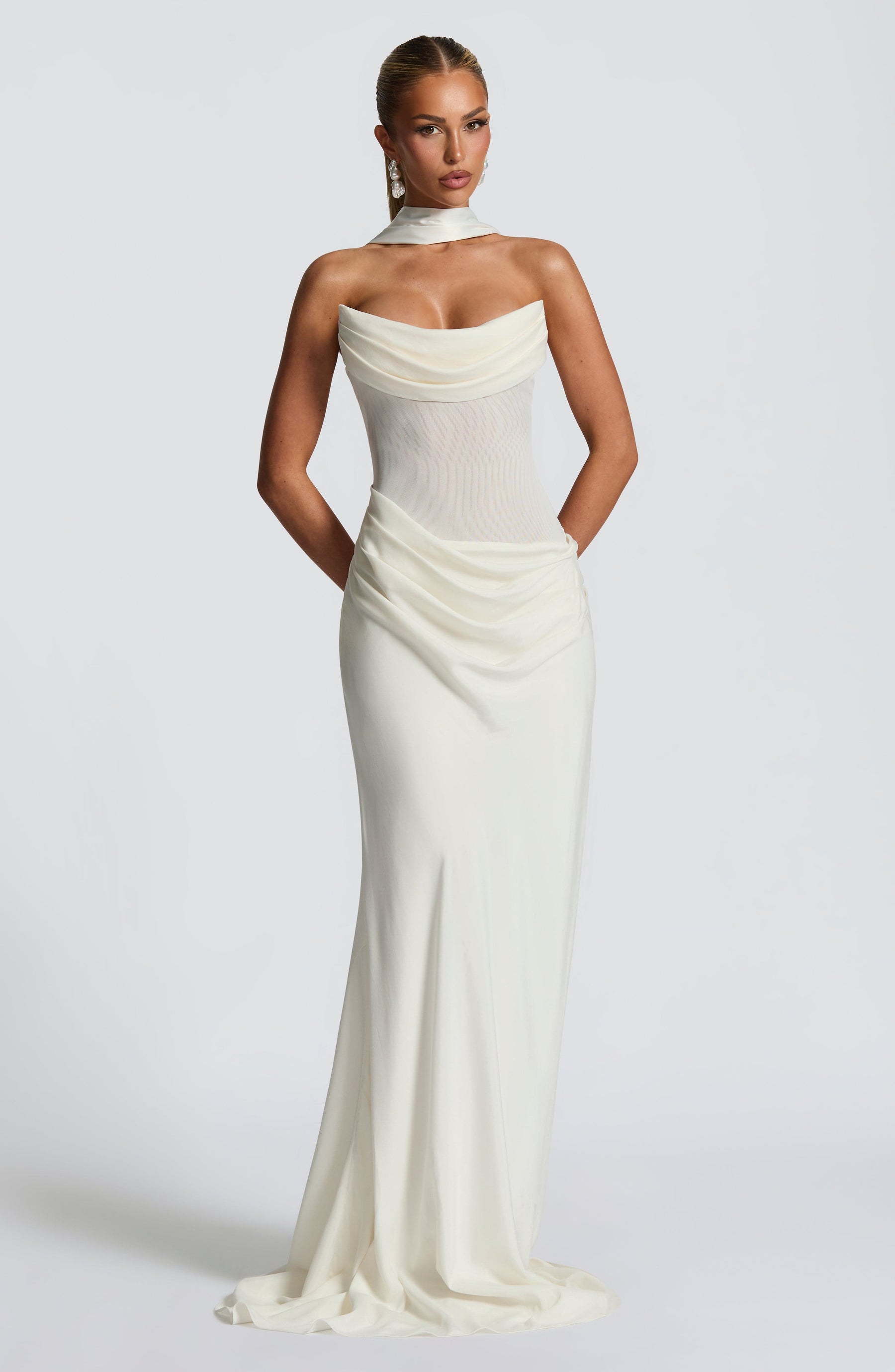 Liora Maxi Dress - Ivory Ryvelle