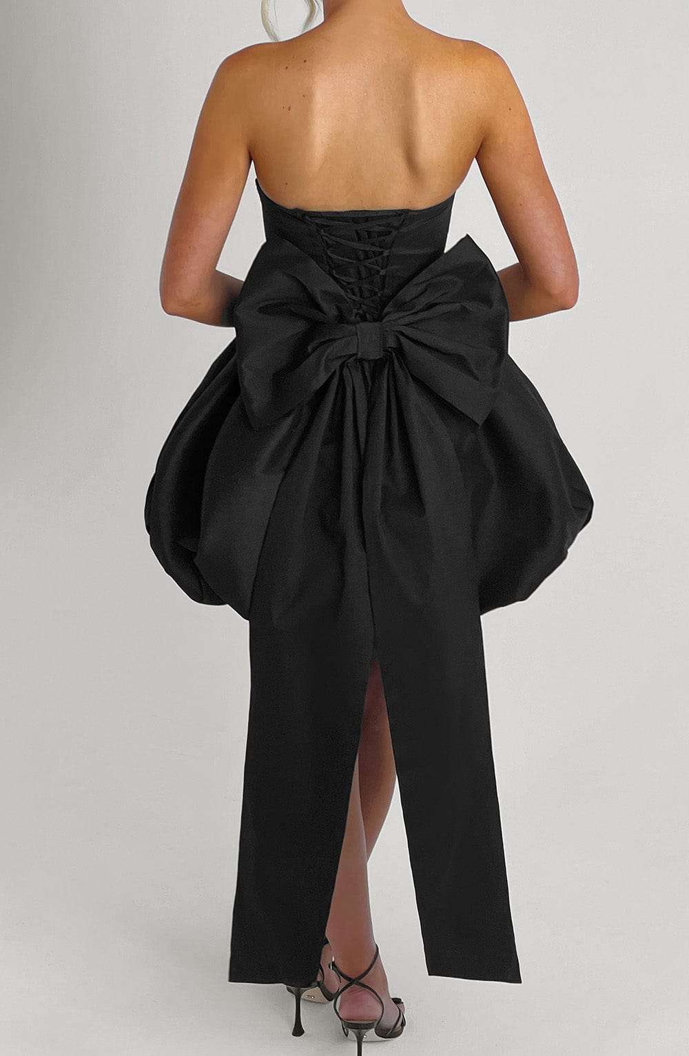 Lotus Mini Dress - Black Ryvelle