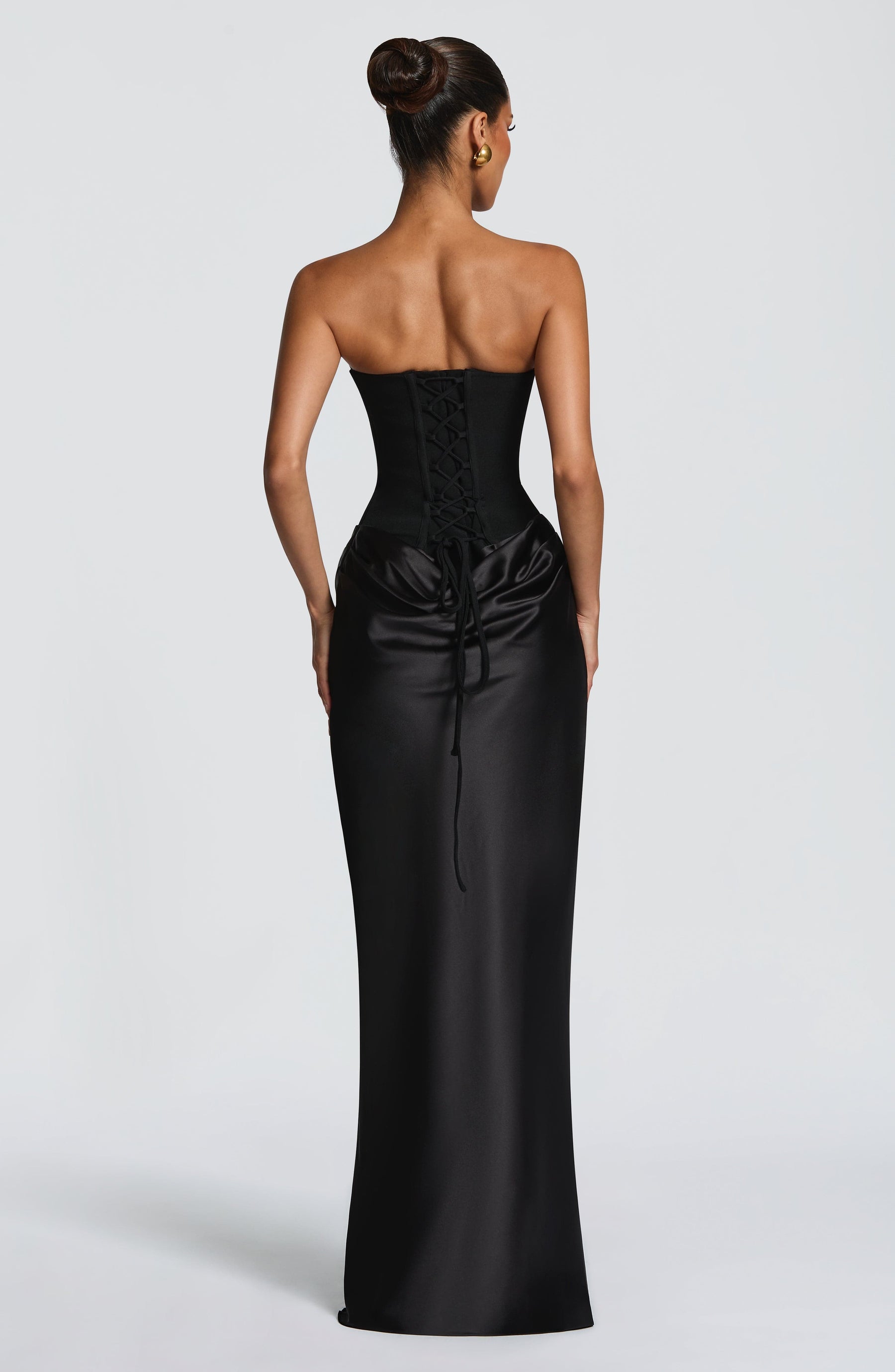 Maggie Maxi Dress - Black Ryvelle