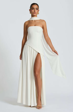 Maliyah Maxi Dress - Ivory Ryvelle