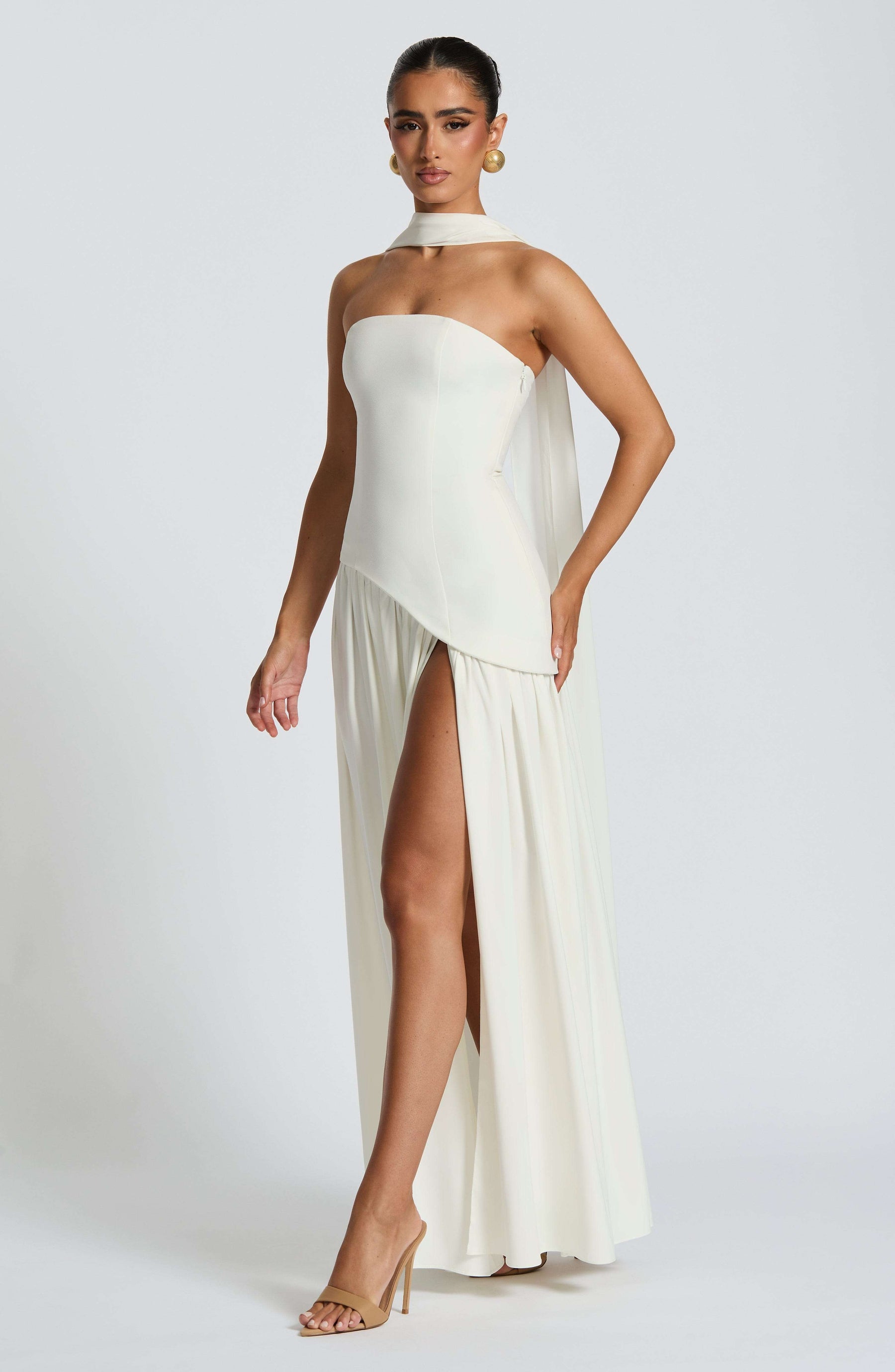 Maliyah Maxi Dress - Ivory Ryvelle