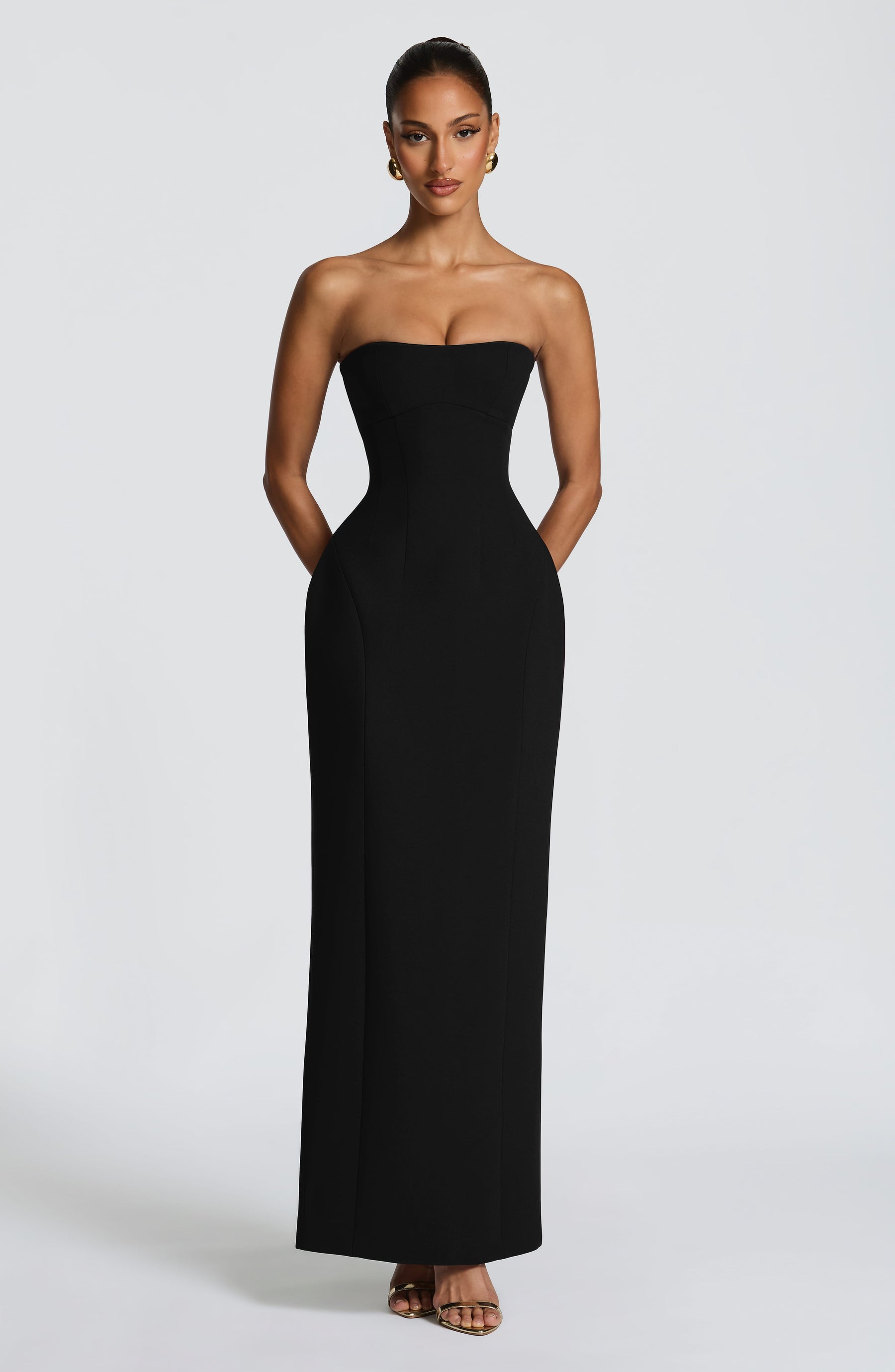 Manon Maxi Dress - Black Ryvelle