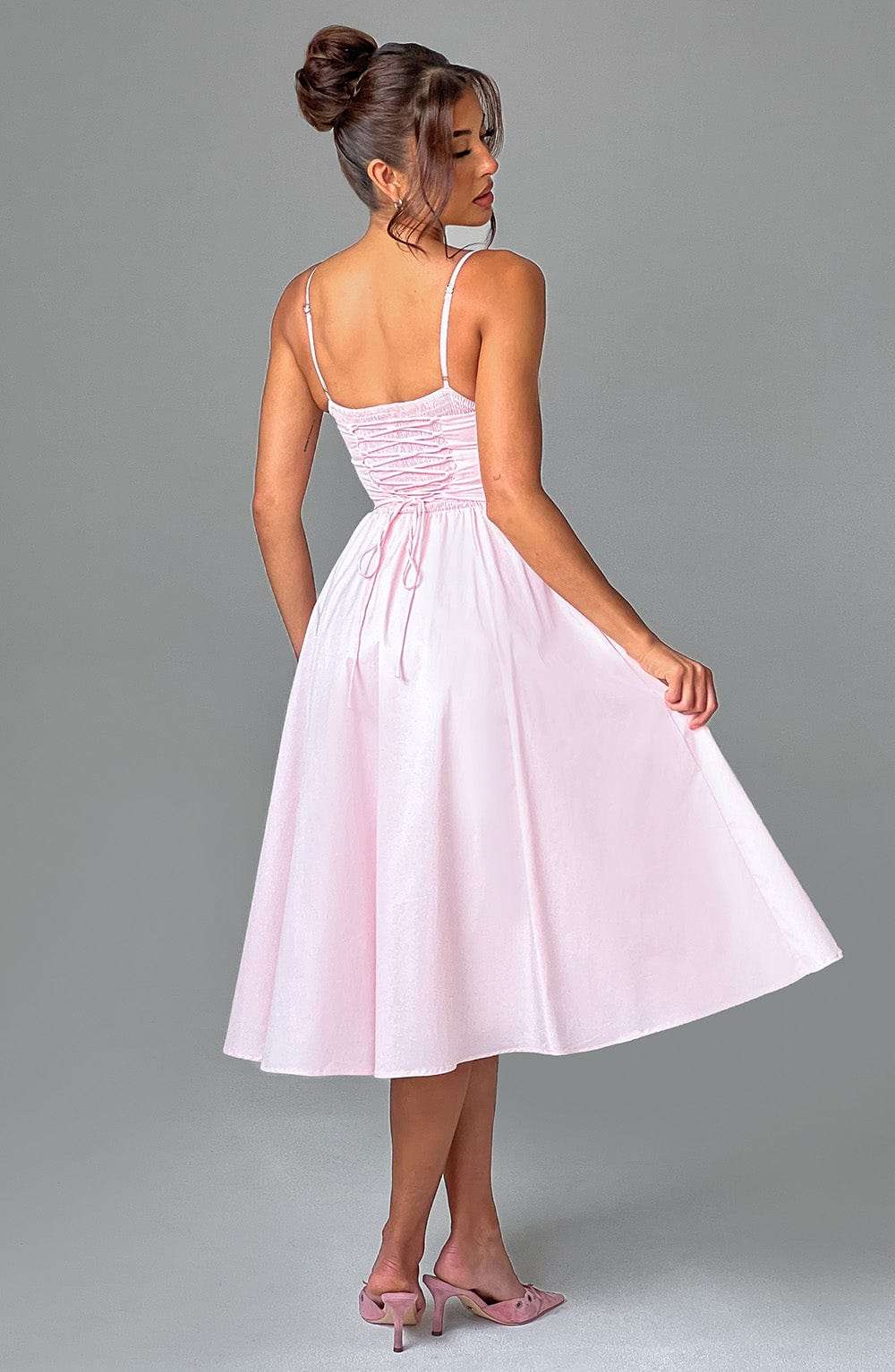 Mariella Midi Dress - Blush Ryvelle