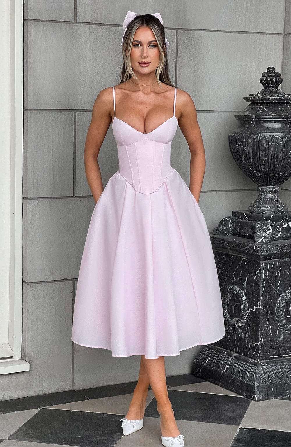Mariella Midi Dress - Blush Ryvelle