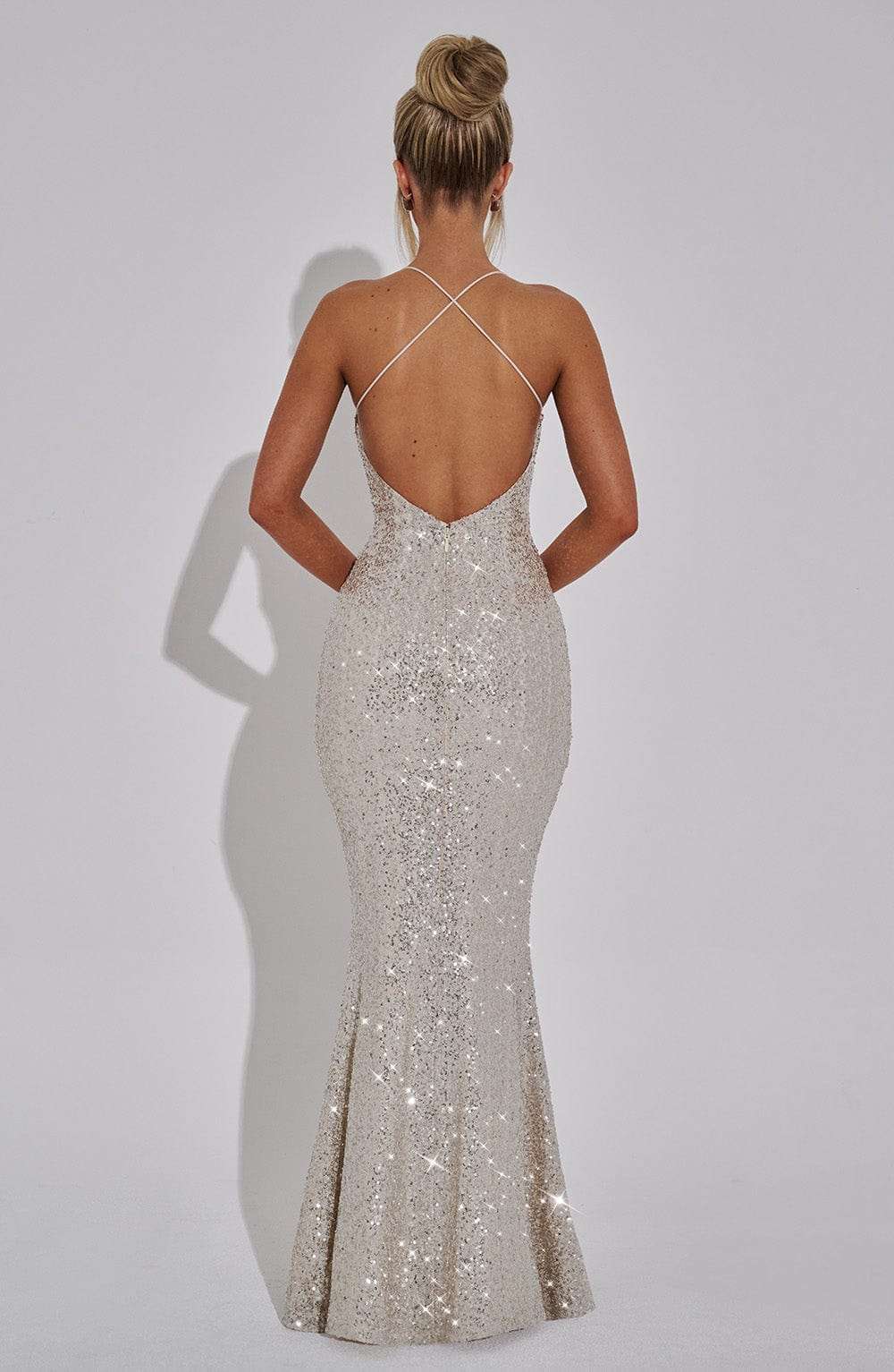 Meridith Maxi Dress - Champagne Ryvelle
