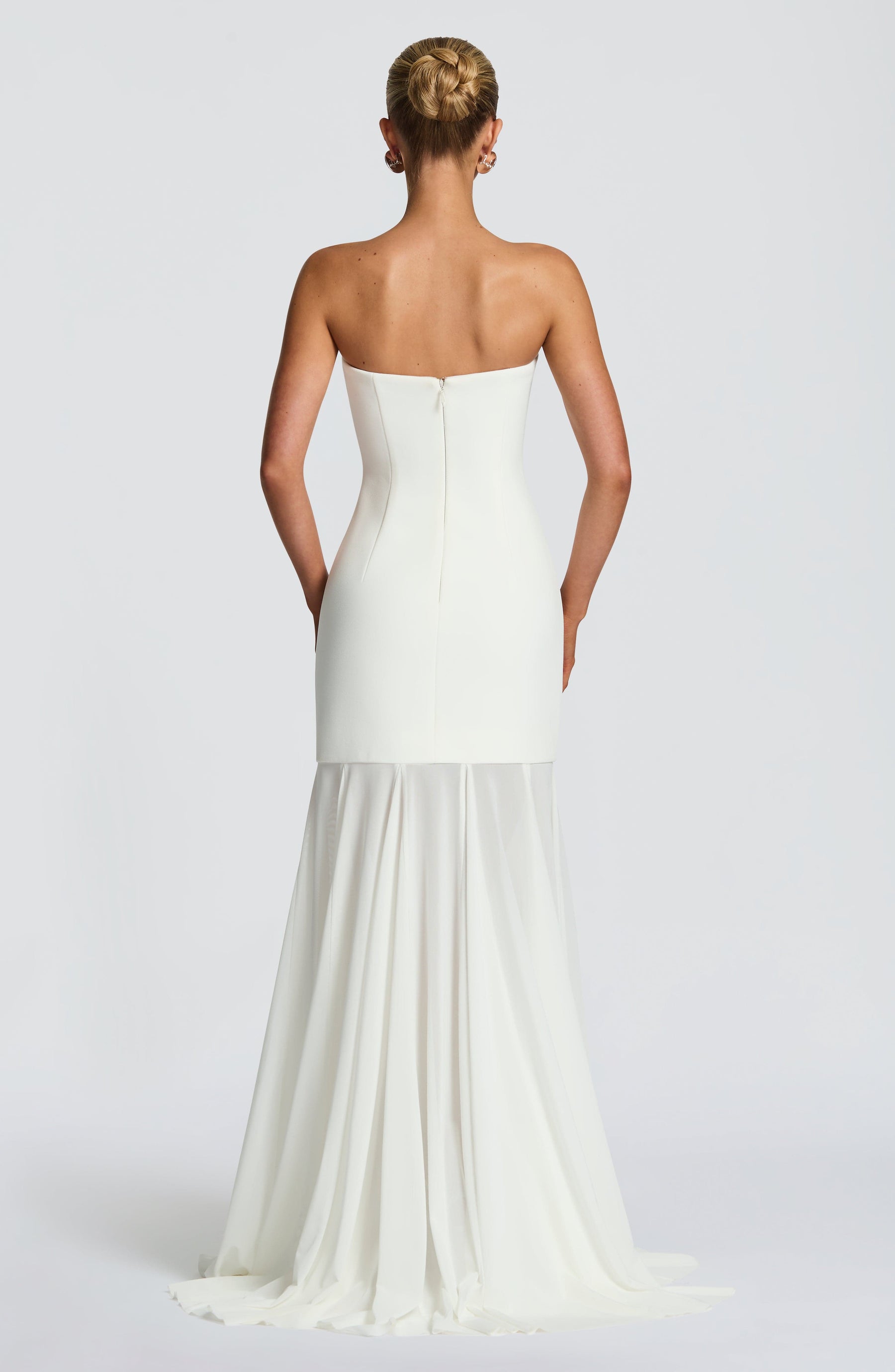 Merritt Gown - Ivory Ryvelle