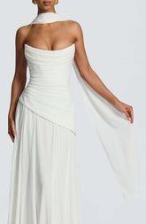 Mila Scarf - Ivory Ryvelle