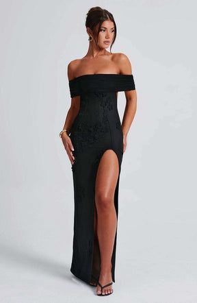 Milani Maxi Dress - Black Ryvelle